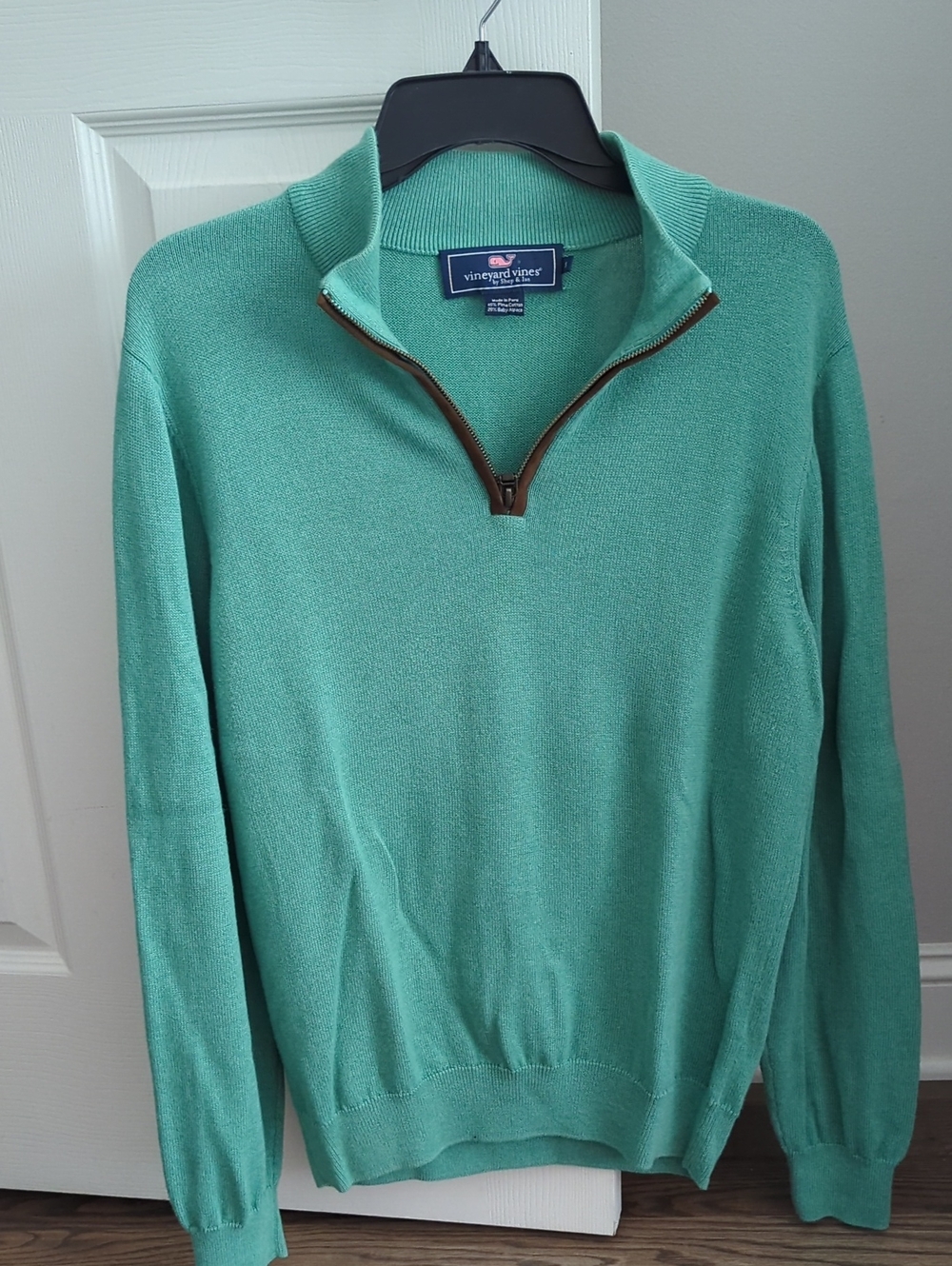 Vineyard Vines 1/4 Zip Pullover Sweater with Suede Elbow Patches Green Small